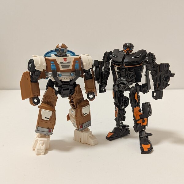 Image Of Transformers Rise Of The Beasts Wheeljack  (9 of 21)